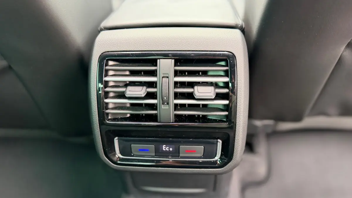 1.4 TSI GTE 218PK Panoramadak Virtual Display Leer Navi Led-Xenon 360"Camera