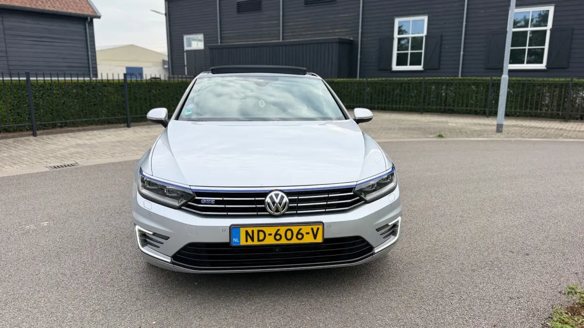 1.4 TSI GTE 218PK Panoramadak Virtual Display Leer Navi Led-Xenon 360"Camera