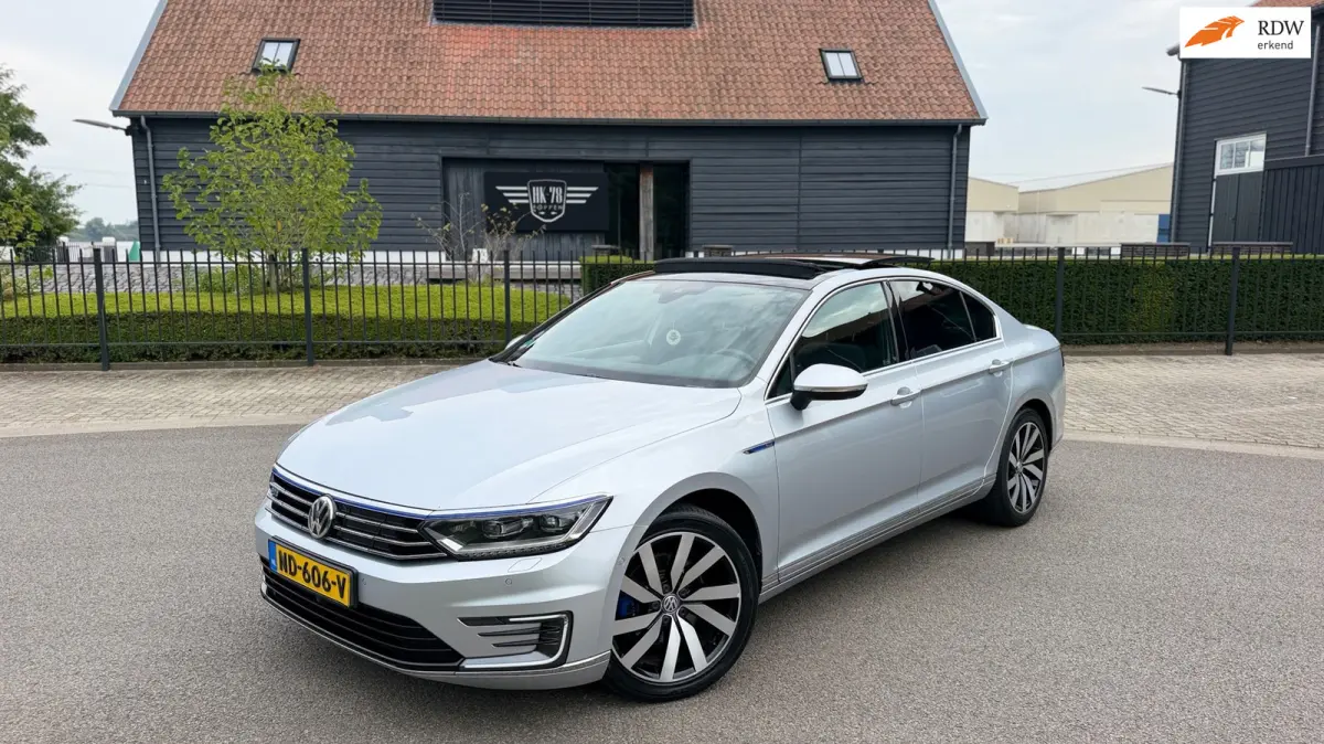 1.4 TSI GTE 218PK Panoramadak Virtual Display Leer Navi Led-Xenon 360"Camera