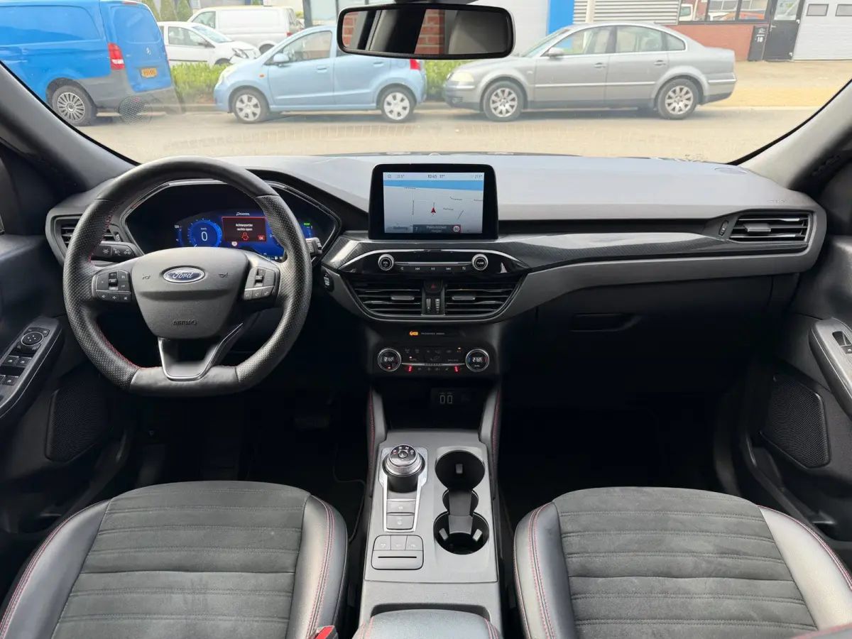2.5 PHEV ST-Line LED Camera Carplay Lane Trekhaak