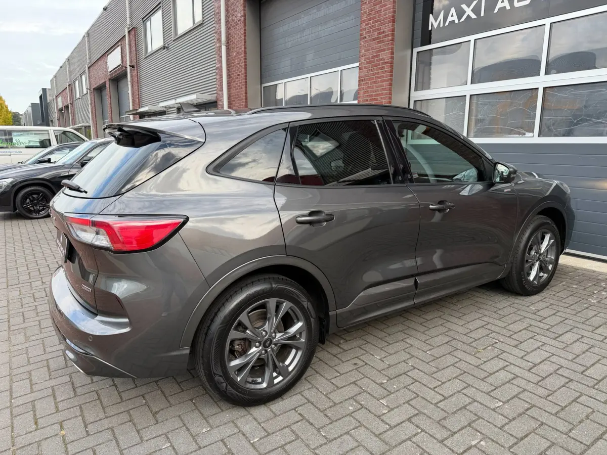 2.5 PHEV ST-Line LED Camera Carplay Lane Trekhaak