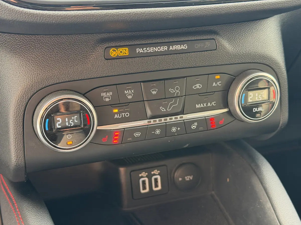 2.5 PHEV ST-Line LED Camera Carplay Lane Trekhaak