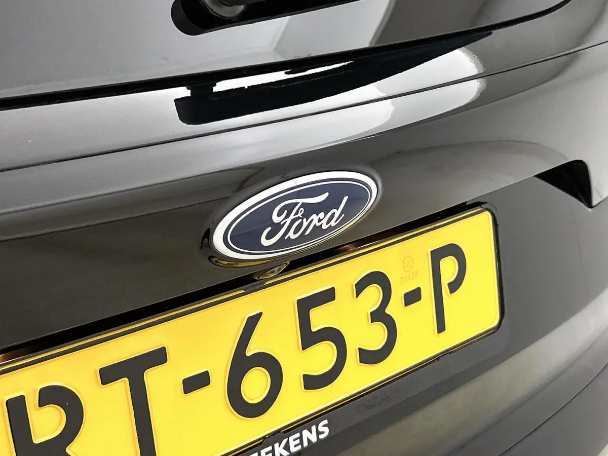 1.5 182pk ST Line Automaat | Stoel-/Stuurverwarming | Elektrische Achterklep | Navigatie | Cruise Control | 19"LMV | Keyless Entry/Start | Apple Carplay/Android Auto |