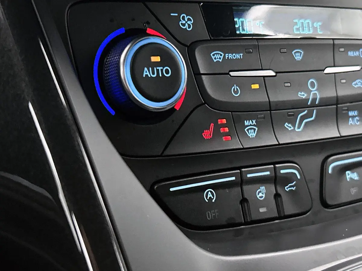 1.5 182pk ST Line Automaat | Stoel-/Stuurverwarming | Elektrische Achterklep | Navigatie | Cruise Control | 19"LMV | Keyless Entry/Start | Apple Carplay/Android Auto |
