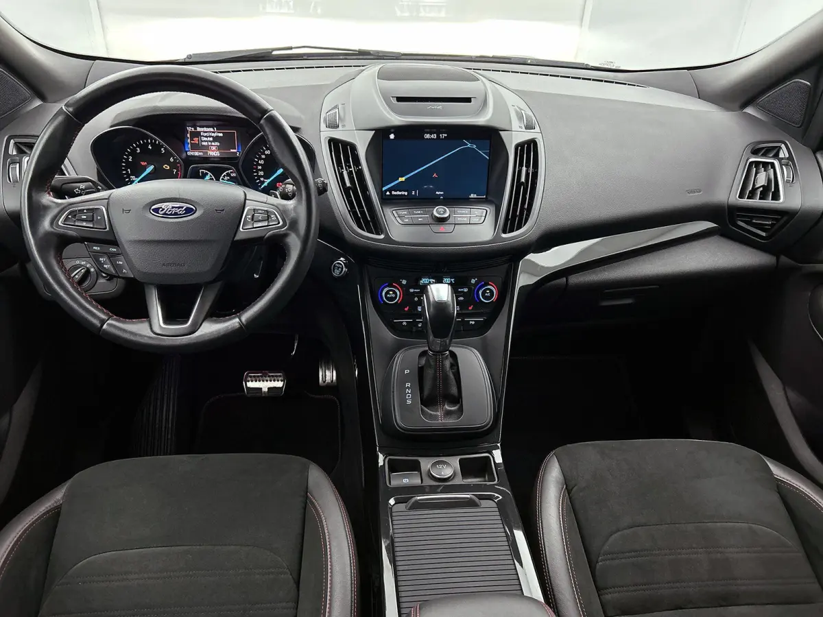 1.5 182pk ST Line Automaat | Stoel-/Stuurverwarming | Elektrische Achterklep | Navigatie | Cruise Control | 19"LMV | Keyless Entry/Start | Apple Carplay/Android Auto |