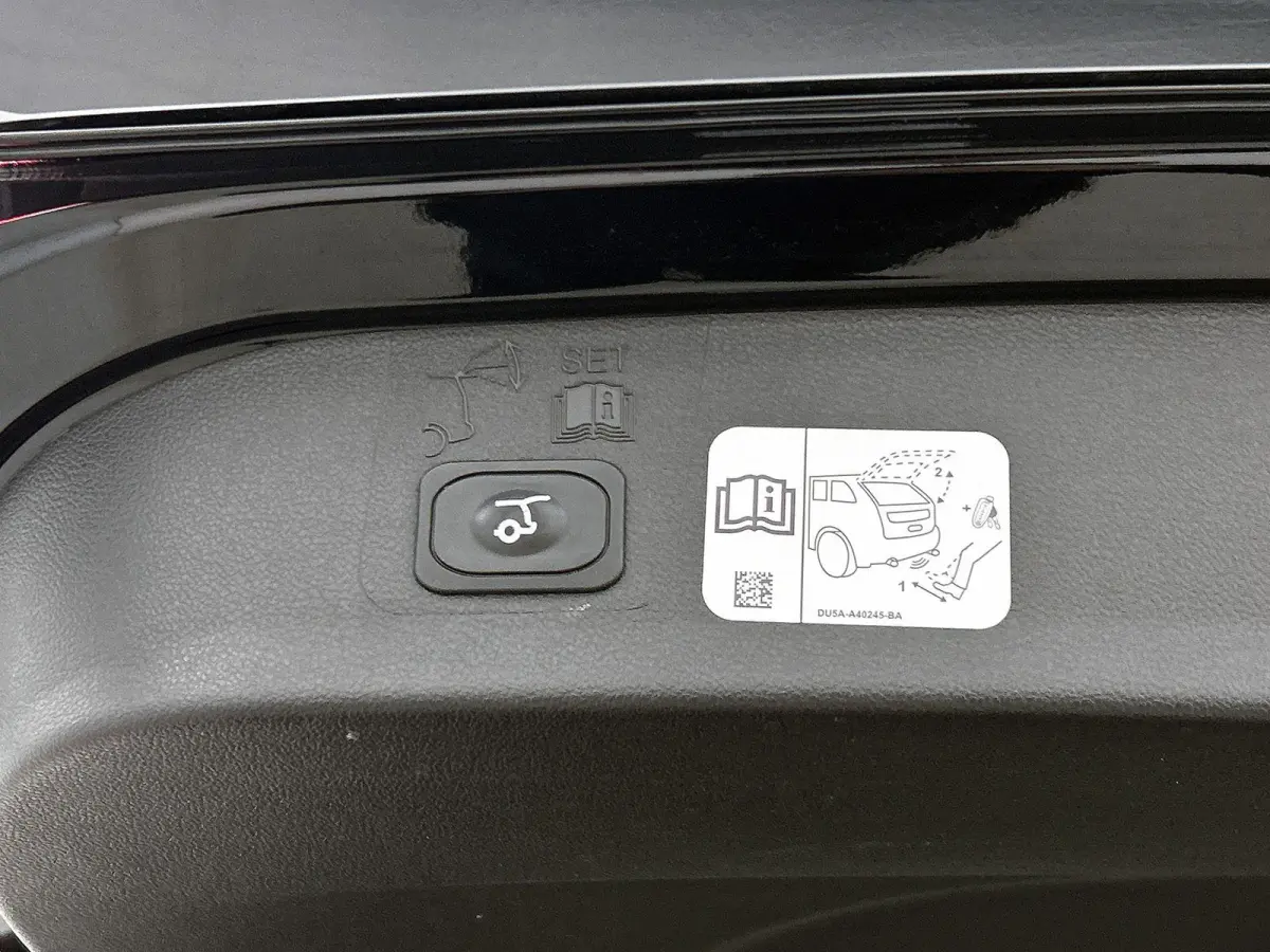 1.5 182pk ST Line Automaat | Stoel-/Stuurverwarming | Elektrische Achterklep | Navigatie | Cruise Control | 19"LMV | Keyless Entry/Start | Apple Carplay/Android Auto |