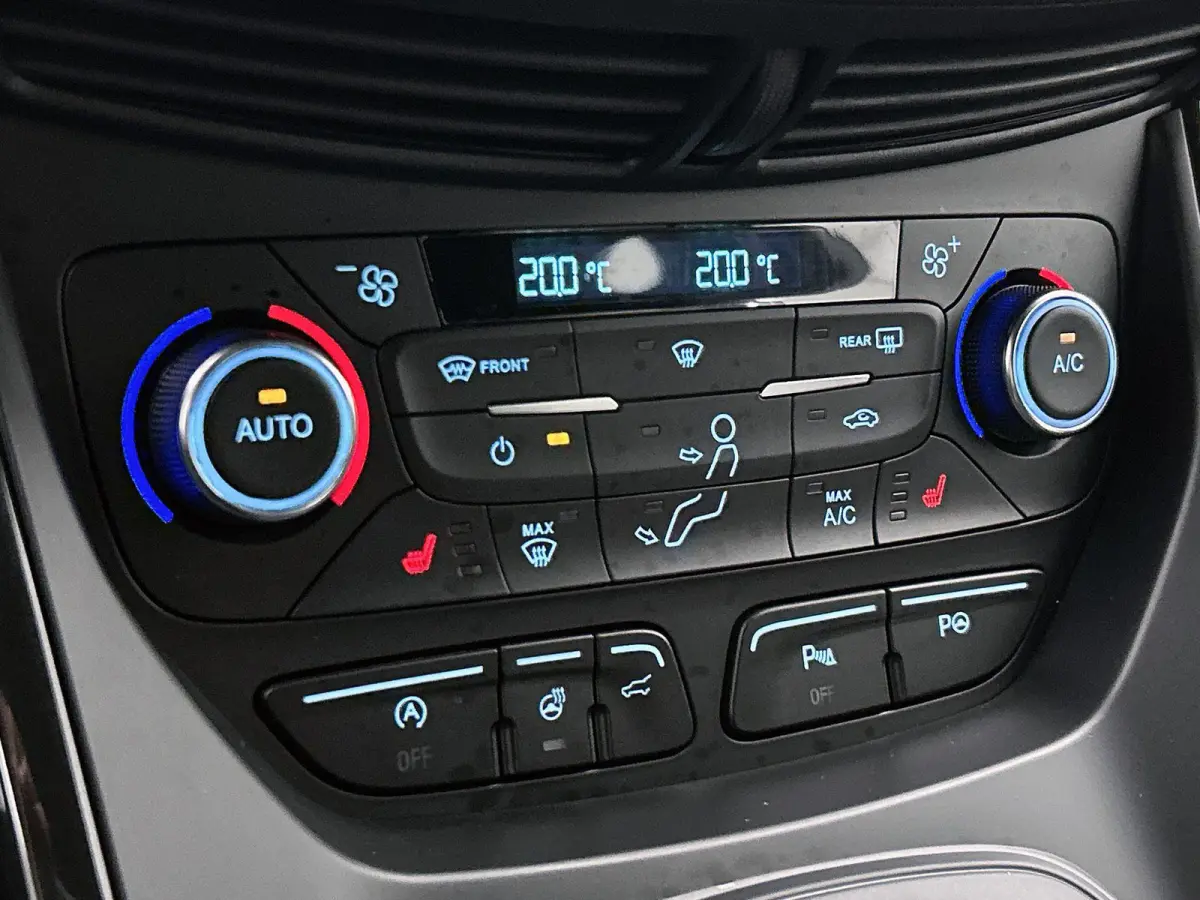 1.5 182pk ST Line Automaat | Stoel-/Stuurverwarming | Elektrische Achterklep | Navigatie | Cruise Control | 19"LMV | Keyless Entry/Start | Apple Carplay/Android Auto |
