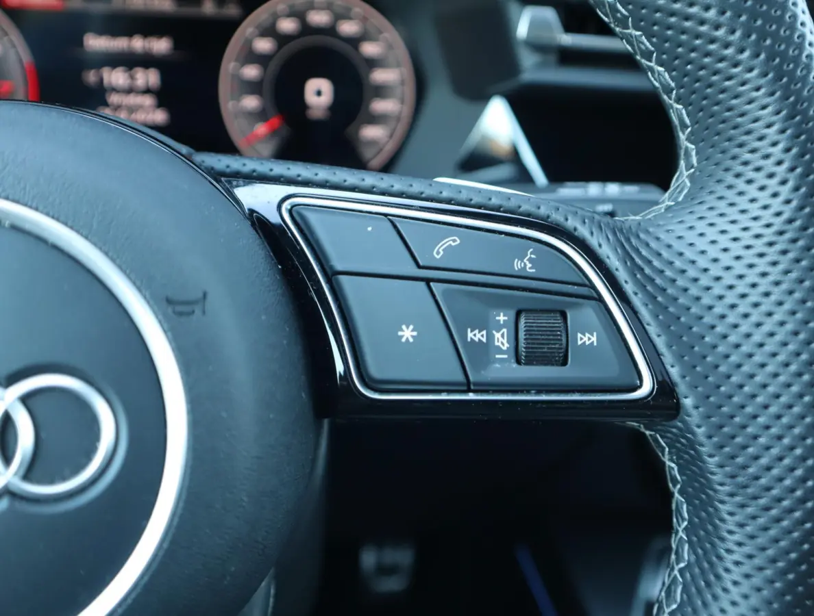 35 TFSI S edition | Pano | Sportstoelen en stuur | Camera