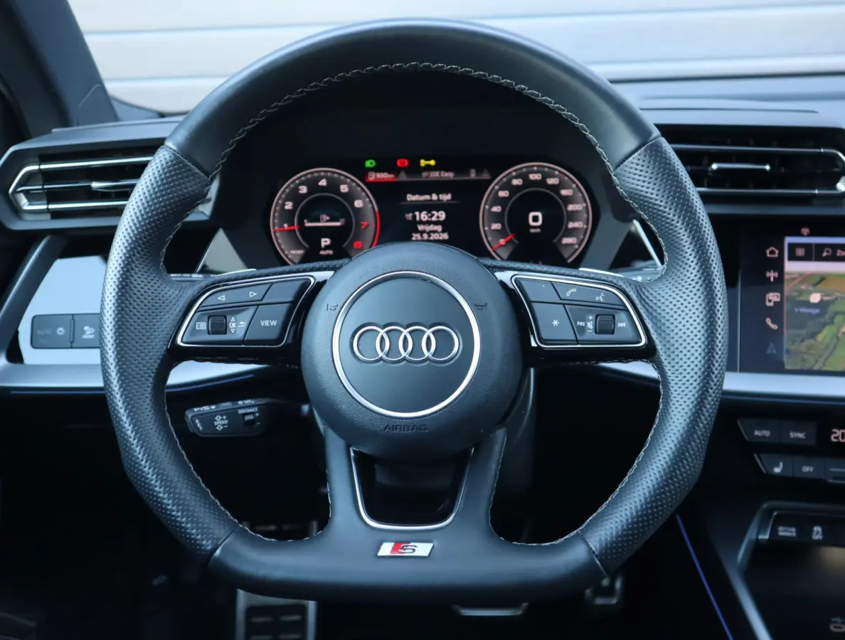 35 TFSI S edition | Pano | Sportstoelen en stuur | Camera