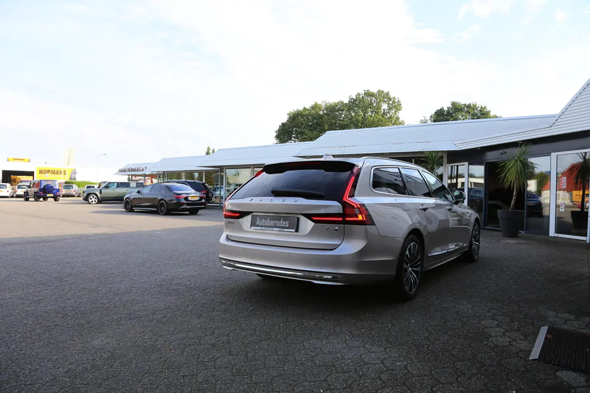 2.0 T6 Plug-in hybrid 350PK AWD Long Range*Bright Dusk Metallic!*Fabrieksgarantie*Elek. Trekhaak/Pilot ass./ACC/Stoelverw.V+A/Stuurwielverw./Leder/Dodehoek/Camera/Apple Carplay-Android/18 in