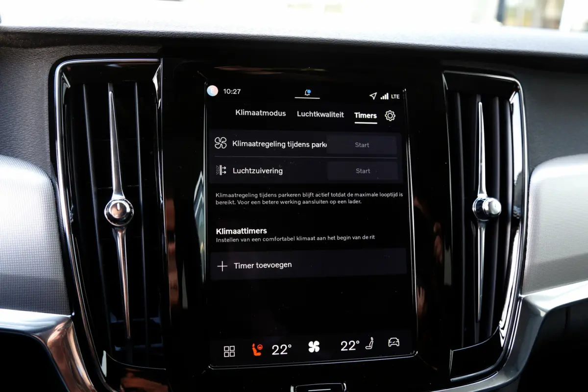 2.0 T6 Plug-in hybrid 350PK AWD Long Range*Bright Dusk Metallic!*Fabrieksgarantie*Elek. Trekhaak/Pilot ass./ACC/Stoelverw.V+A/Stuurwielverw./Leder/Dodehoek/Camera/Apple Carplay-Android/18 in