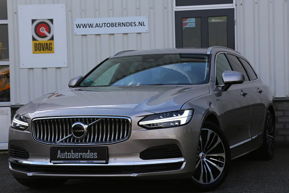 2.0 T6 Plug-in hybrid 350PK AWD Long Range*Bright Dusk Metallic!*Fabrieksgarantie*Elek. Trekhaak/Pilot ass./ACC/Stoelverw.V+A/Stuurwielverw./Leder/Dodehoek/Camera/Apple Carplay-Android/18 in
