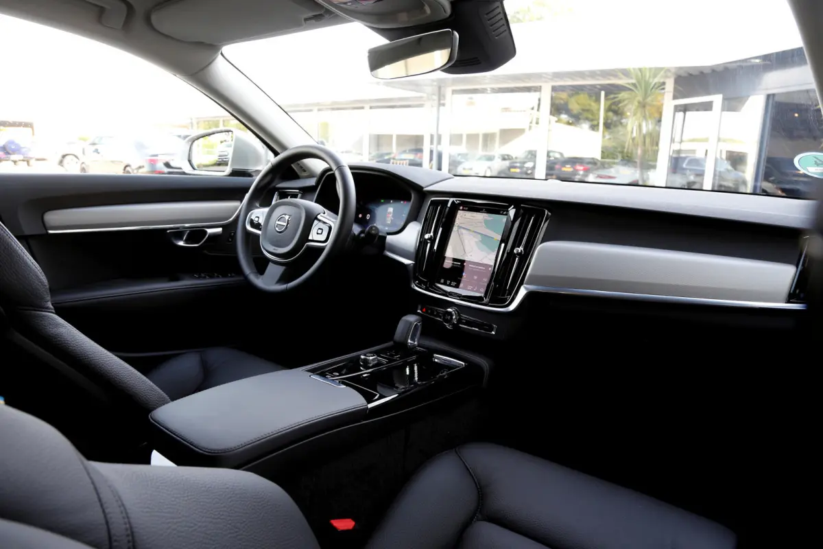 2.0 T6 Plug-in hybrid 350PK AWD Long Range*Bright Dusk Metallic!*Fabrieksgarantie*Elek. Trekhaak/Pilot ass./ACC/Stoelverw.V+A/Stuurwielverw./Leder/Dodehoek/Camera/Apple Carplay-Android/18 in