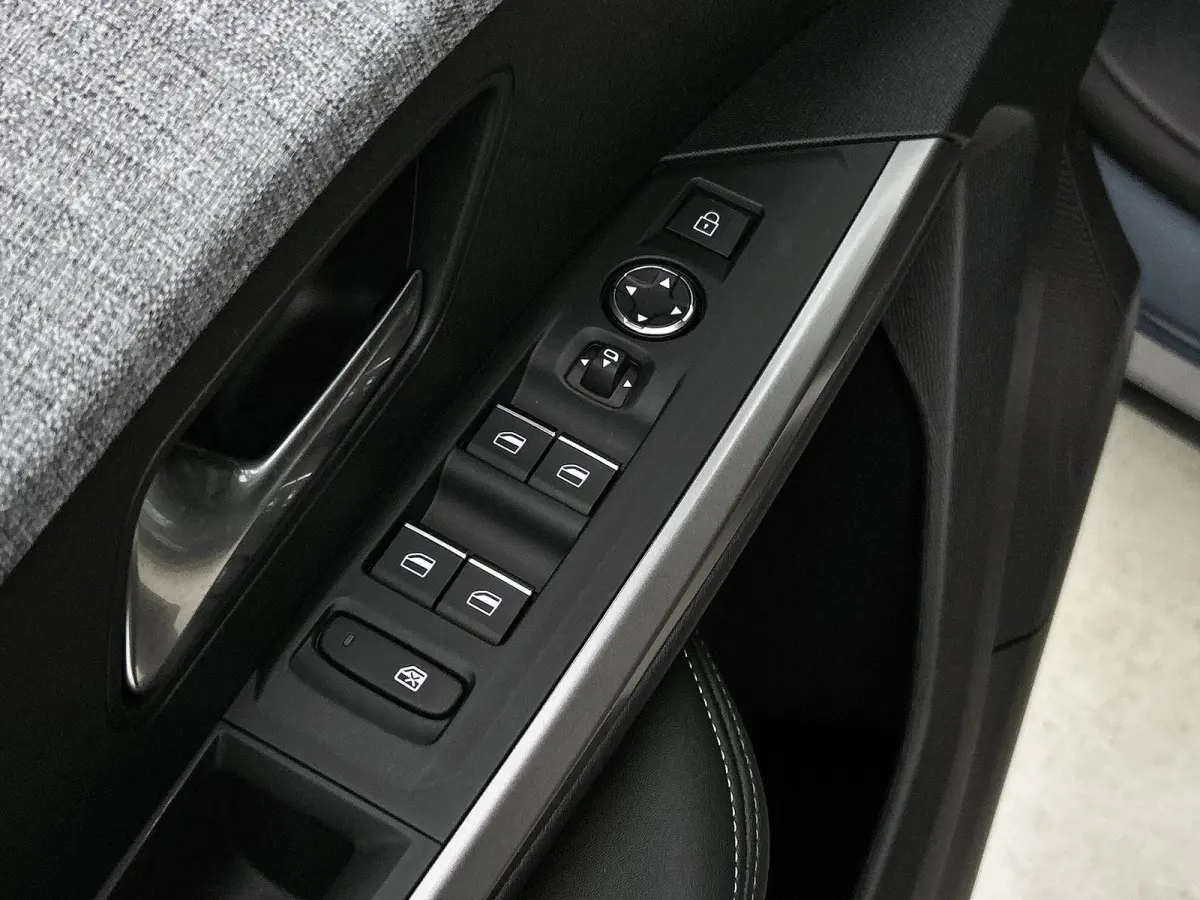 1.2 145pk Hybrid GT Automaat | Elektrische Achterklep | 360 Camera | Navigatie | Adaptieve Cruise Control | Matrix-LED | 19"LMV | Dodehoekdetectie | Keyless Entry/Start | Stoelverwarming | A