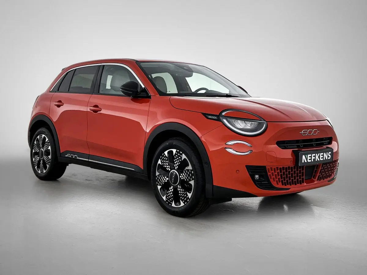 156pk La Prima 54 kWh Automaat | 3 Fase | Elektrische Achterklep | Elektrische Bestuurdersstoel met Massage | Navigatie | Climate Control | Adaptieve Cruise Control | 18" LMV | Achteruitrijc