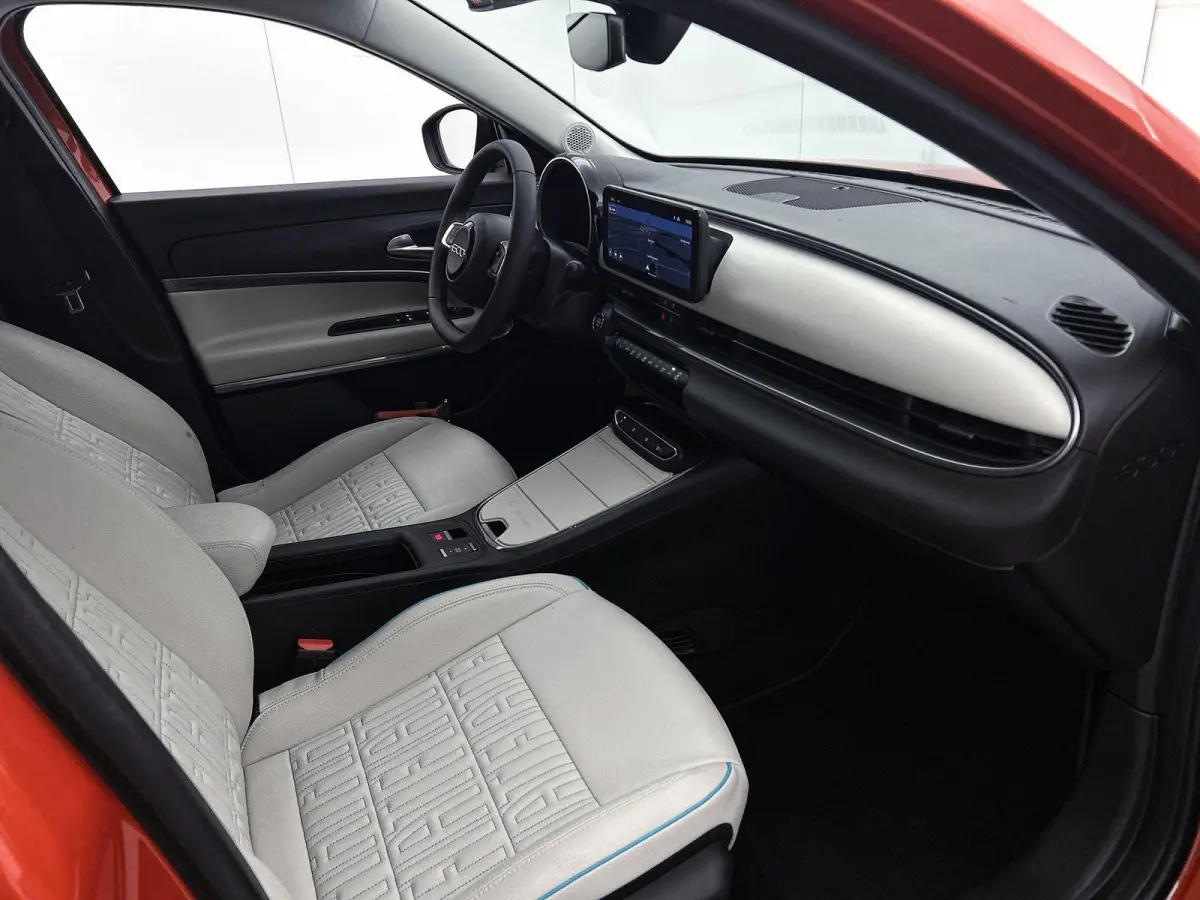 156pk La Prima 54 kWh Automaat | 3 Fase | Elektrische Achterklep | Elektrische Bestuurdersstoel met Massage | Navigatie | Climate Control | Adaptieve Cruise Control | 18" LMV | Achteruitrijc