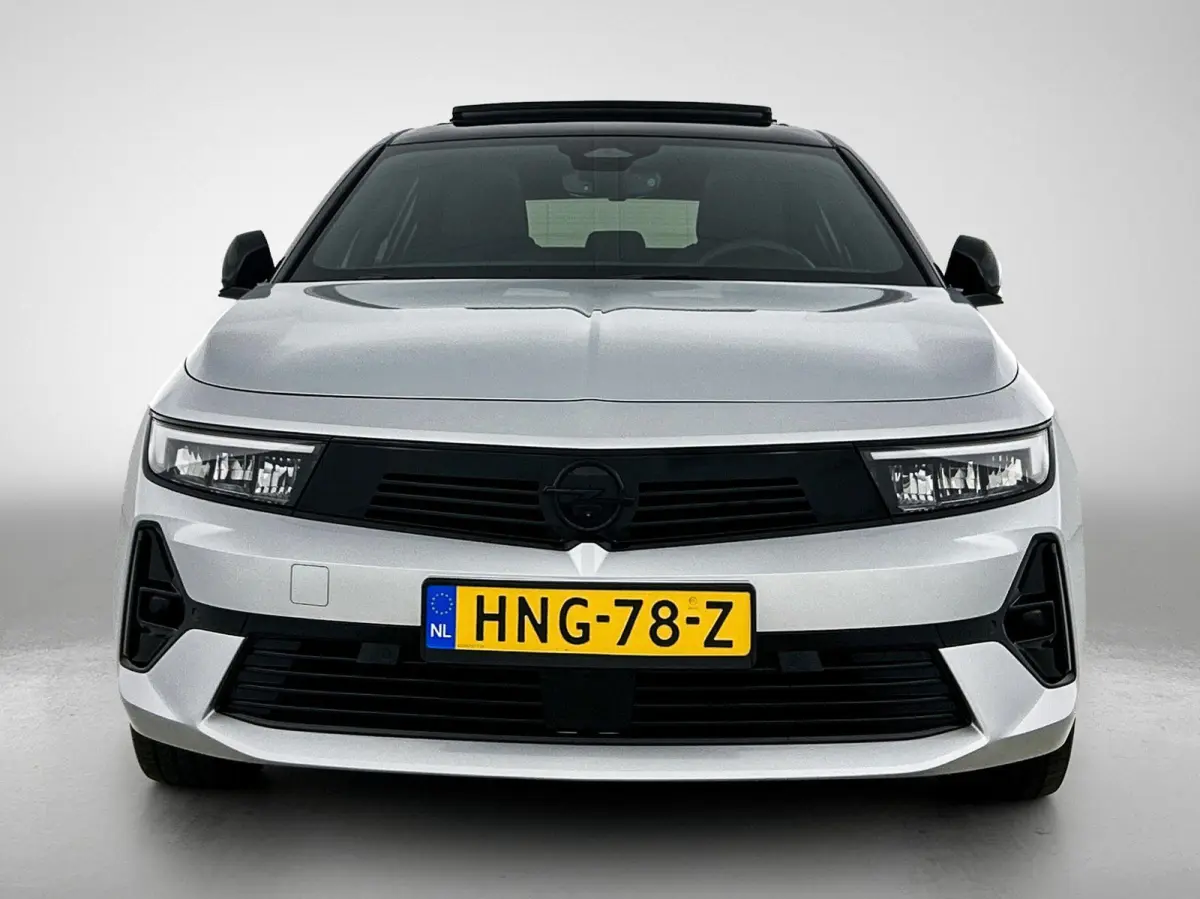 1.2 145pk Hybrid GS Automaat | Schuif-/Kanteldak | 360 Camera | Adaptieve Cruise Control | Navigatie | Climate Control | Dodehoekdetectie | LED | 17"LMV | Apple Carplay/Android Auto |