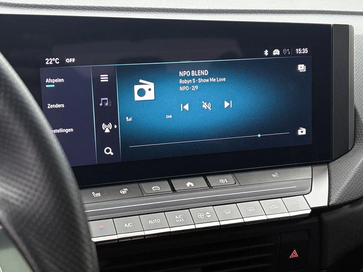 1.2 145pk Hybrid GS Automaat | Schuif-/Kanteldak | 360 Camera | Adaptieve Cruise Control | Navigatie | Climate Control | Dodehoekdetectie | LED | 17"LMV | Apple Carplay/Android Auto |