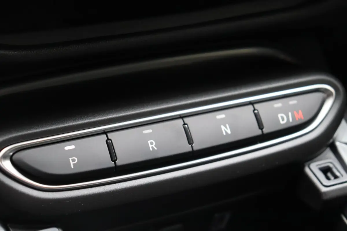 1.2 Hybrid Sport 145PK / 2+6 Jaar Garantie / Voorraad Nieuw / Korting