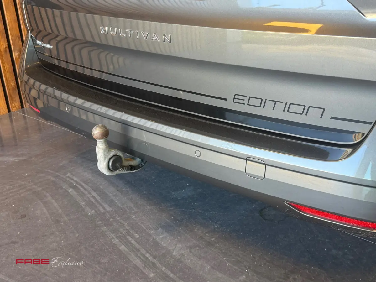 1.4 eHybrid L2H1 Edition / Massage / Memory / Pano / Keyless / Trekhaak / Camera / Sfeerverlichting / Carplay