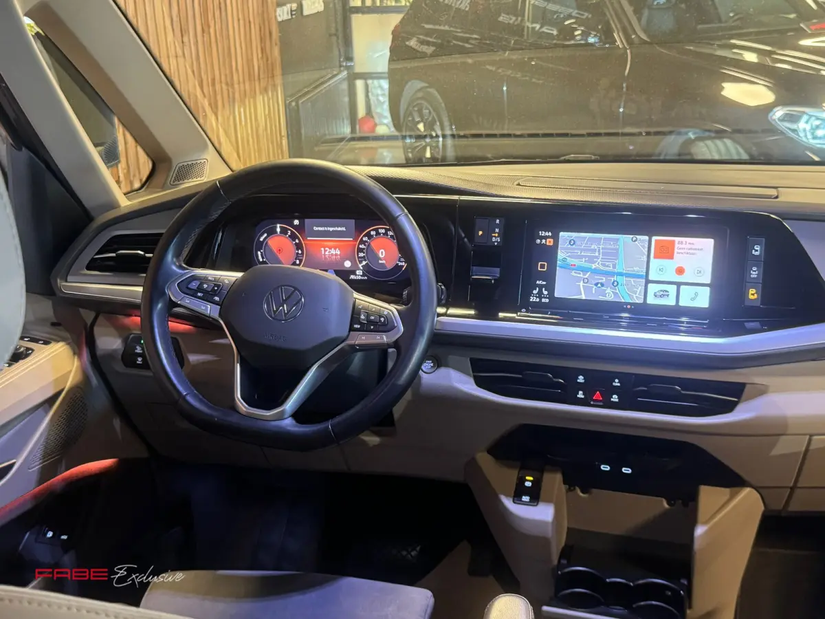 1.4 eHybrid L2H1 Edition / Massage / Memory / Pano / Keyless / Trekhaak / Camera / Sfeerverlichting / Carplay