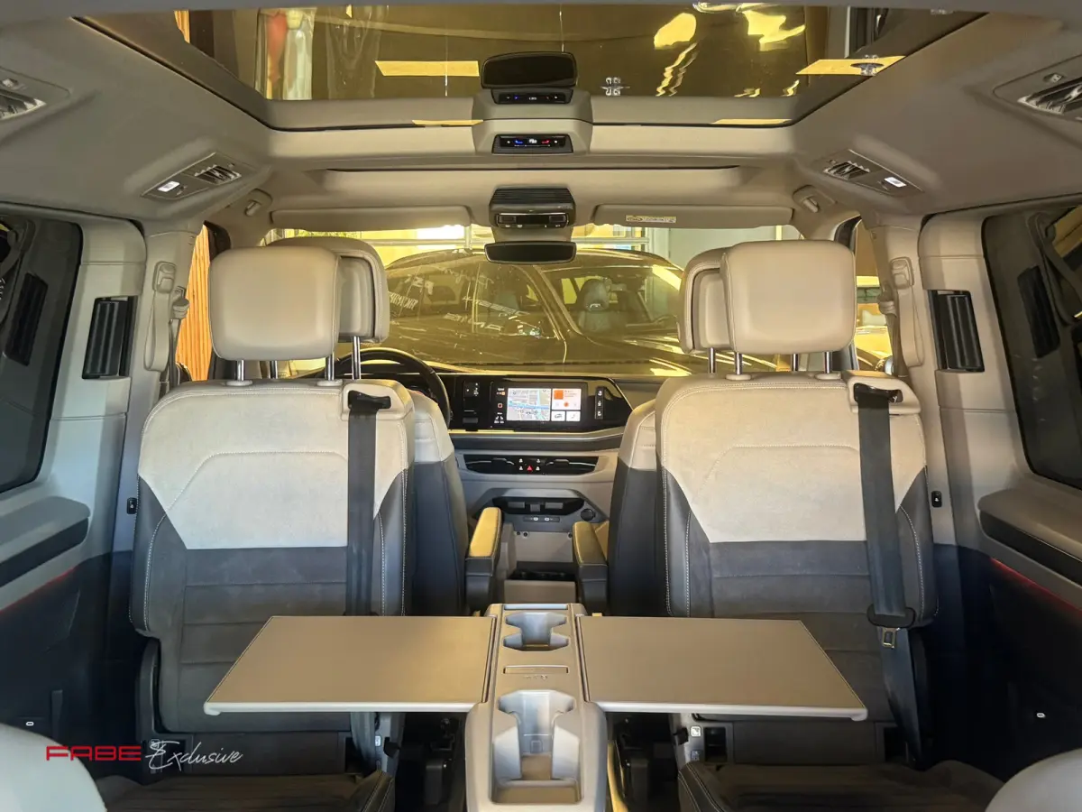 1.4 eHybrid L2H1 Edition / Massage / Memory / Pano / Keyless / Trekhaak / Camera / Sfeerverlichting / Carplay