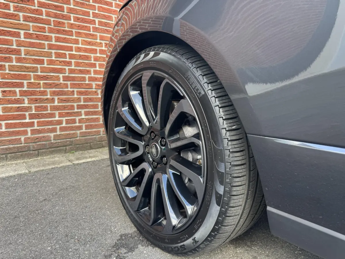 4.4 SDV8 Autobiography | Panoramadak | Trekhaak wegkl. | Massage stoelen | 1e eigenaar | Dealer onderhouden | NL |
