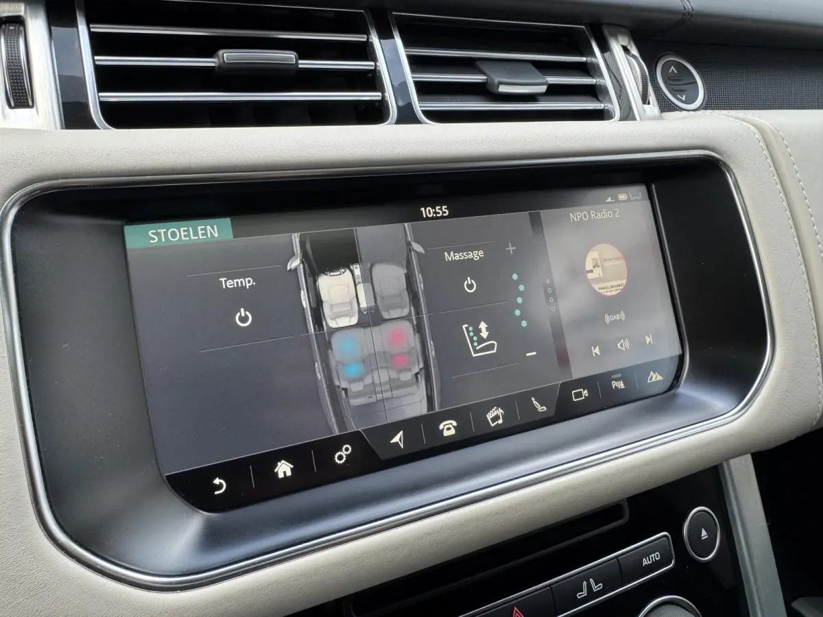 4.4 SDV8 Autobiography | Panoramadak | Trekhaak wegkl. | Massage stoelen | 1e eigenaar | Dealer onderhouden | NL |