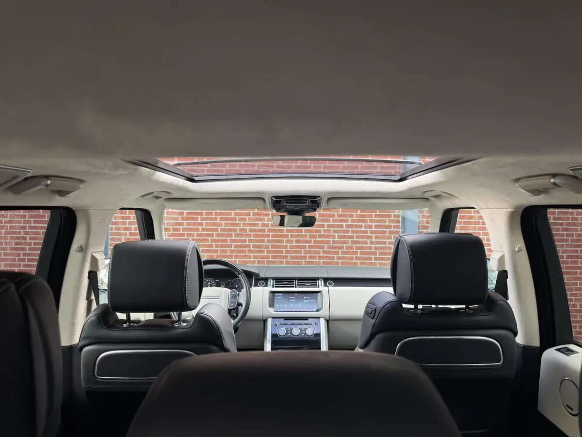4.4 SDV8 Autobiography | Panoramadak | Trekhaak wegkl. | Massage stoelen | 1e eigenaar | Dealer onderhouden | NL |