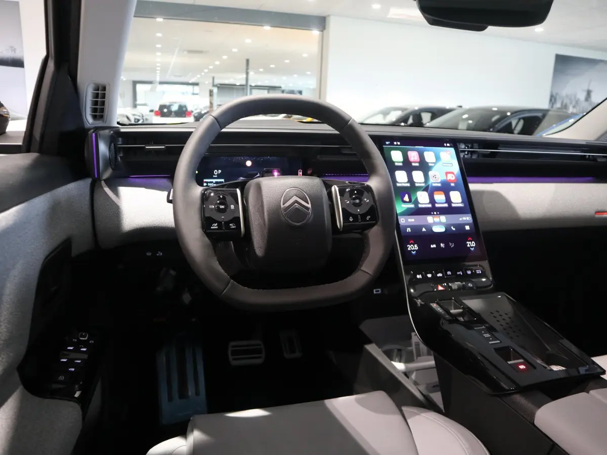 1.6 Plug-In Hybrid 225 Max | APPLE CARPLAY & ANDROID AUTO | 360 CAMERA | PANORAMA DAK | DEMO AUTO | BEL VOOR ACTUELE KM-STAND