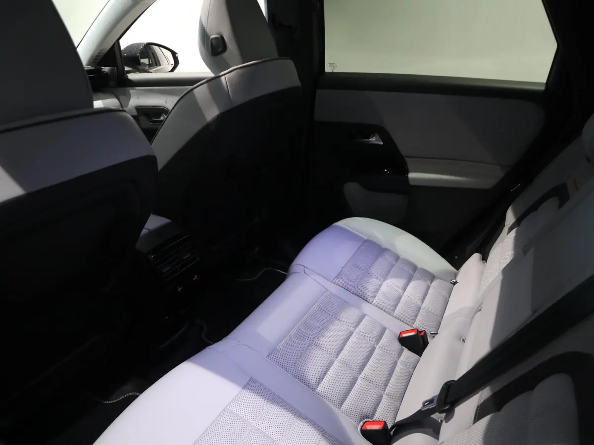 1.6 Plug-In Hybrid 225 Max | APPLE CARPLAY & ANDROID AUTO | 360 CAMERA | PANORAMA DAK | DEMO AUTO | BEL VOOR ACTUELE KM-STAND