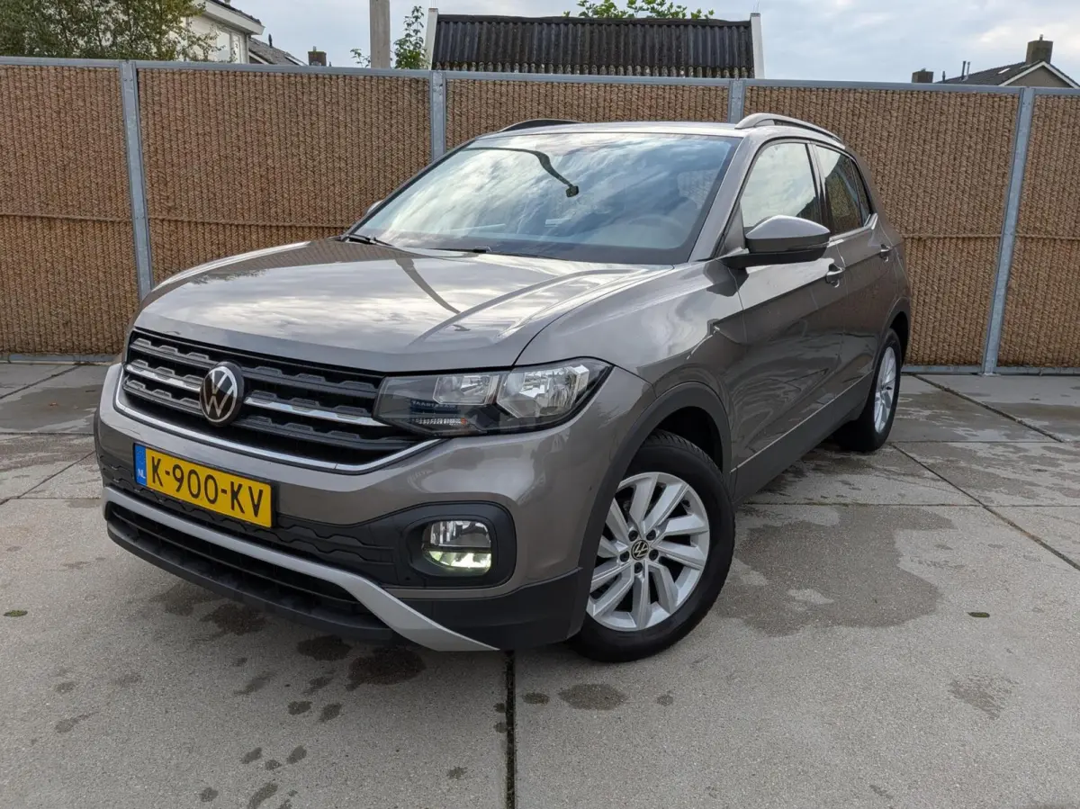 1.0 TSI Life Business