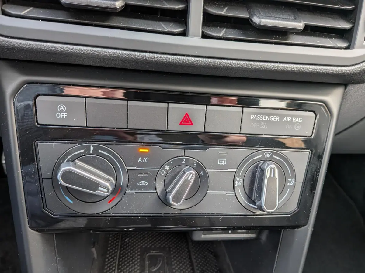 1.0 TSI Life Business