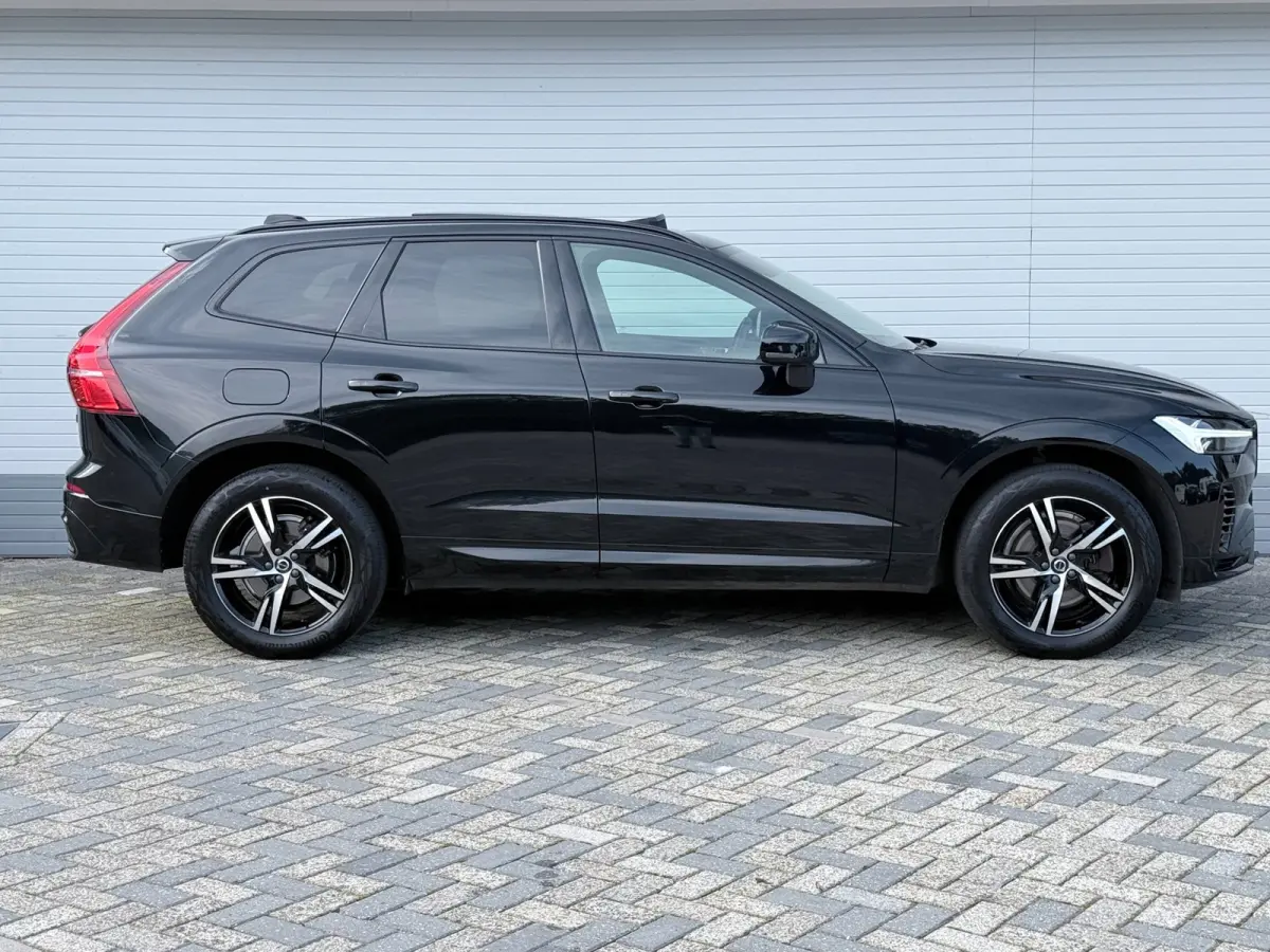 2.0 T6 Recharge AWD R-Design|PANO|T.HAAK|H&K|CAMERA|MEMORY|PILOT ASSIST|
