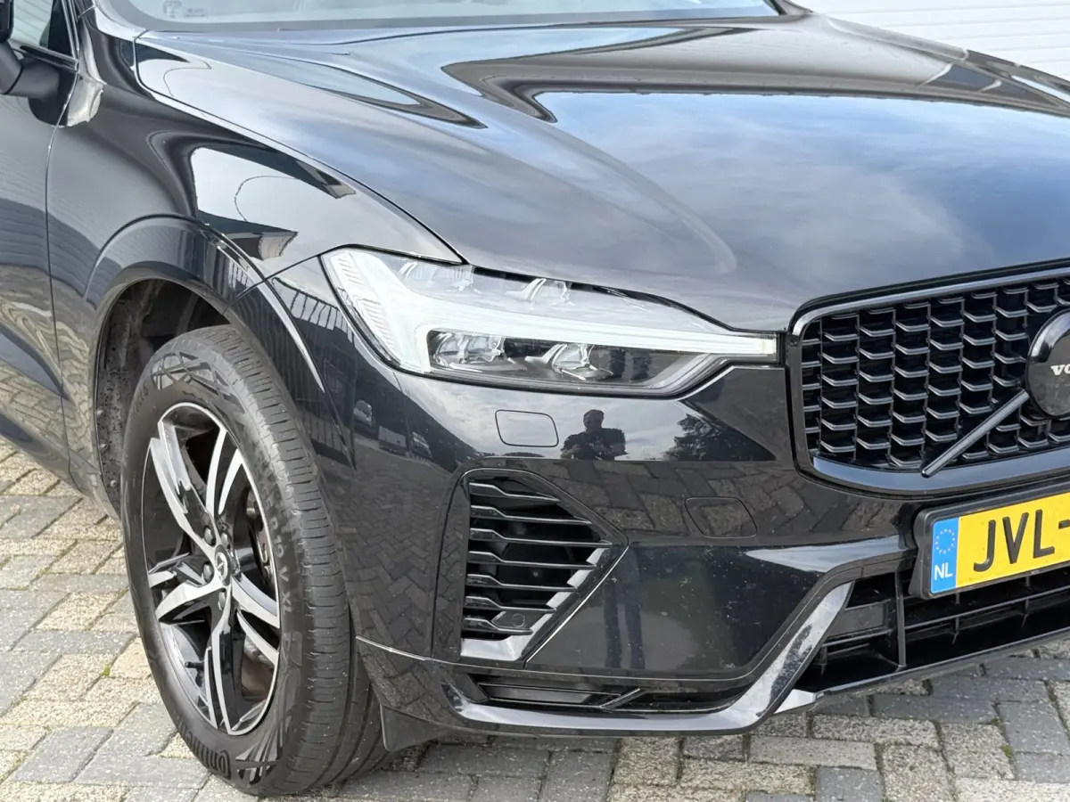2.0 T6 Recharge AWD R-Design|PANO|T.HAAK|H&K|CAMERA|MEMORY|PILOT ASSIST|