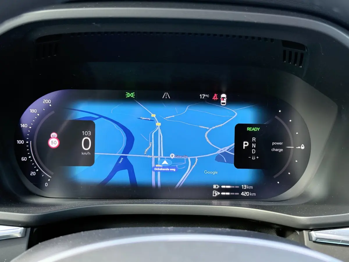2.0 T6 Recharge AWD R-Design|PANO|T.HAAK|H&K|CAMERA|MEMORY|PILOT ASSIST|
