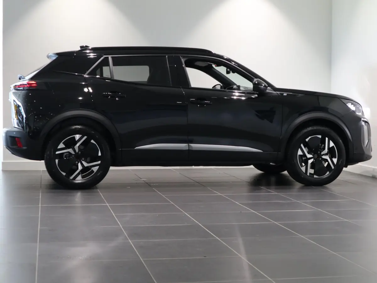 1.2 Hybrid 145 GT | Navigatie | Dodehoek detectie | 360* Camera | Alcantara | Keuze uit meerdere kleuren! | Bel voor actuele KM-Stand