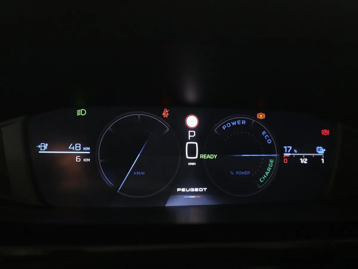 Allure 54 kWh CAMERA - CRUISE CONTROL - KEYLESS - BEL VOOR ACTUELE KM-STAND