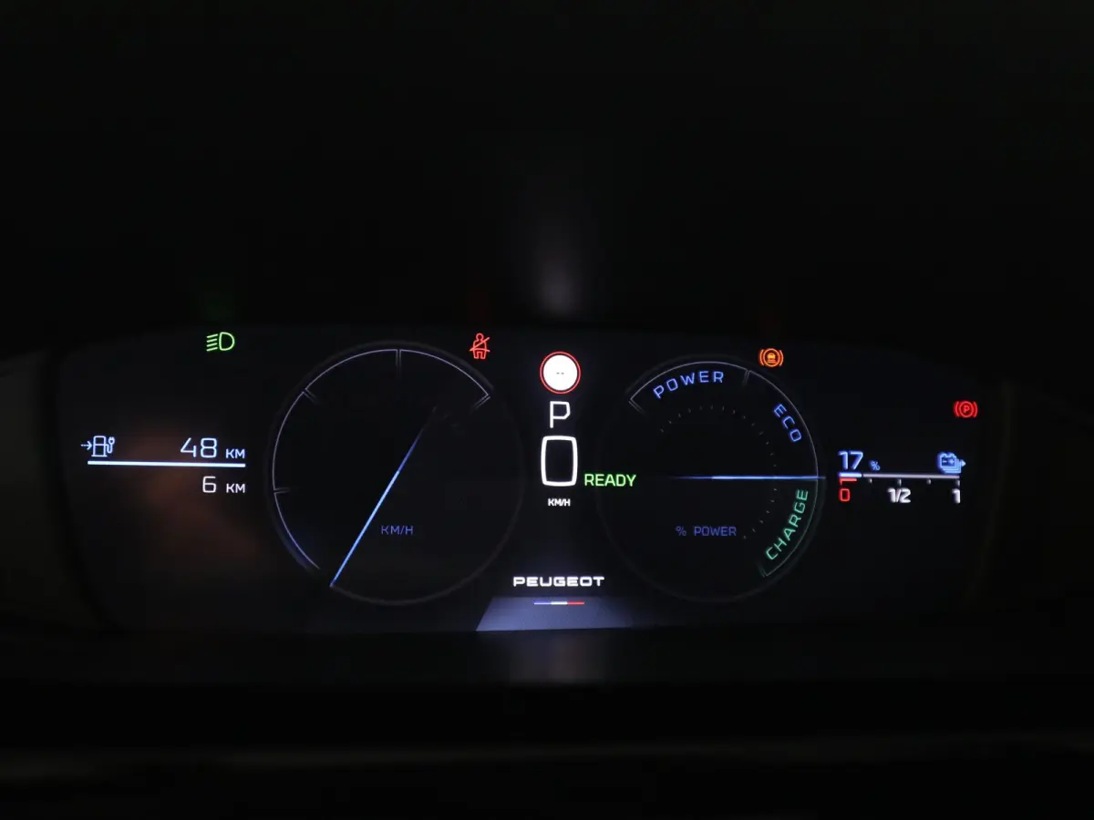 Allure 54 kWh CAMERA - CRUISE CONTROL - KEYLESS - BEL VOOR ACTUELE KM-STAND