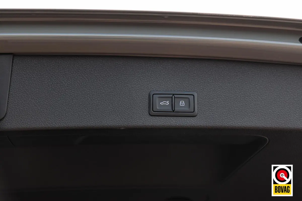 1.4 TFSI CoD S-Line Edition One |LED|PANODAK|KEYLESS|CAMERA|CARPLAY|ELEK. KLEP|VIRTUAL|STOELVERW.!