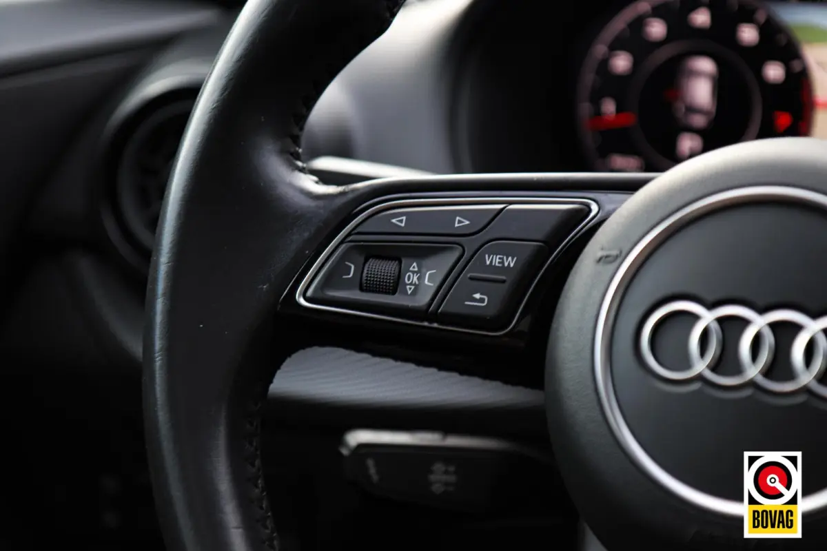 1.4 TFSI CoD S-Line Edition One |LED|PANODAK|KEYLESS|CAMERA|CARPLAY|ELEK. KLEP|VIRTUAL|STOELVERW.!