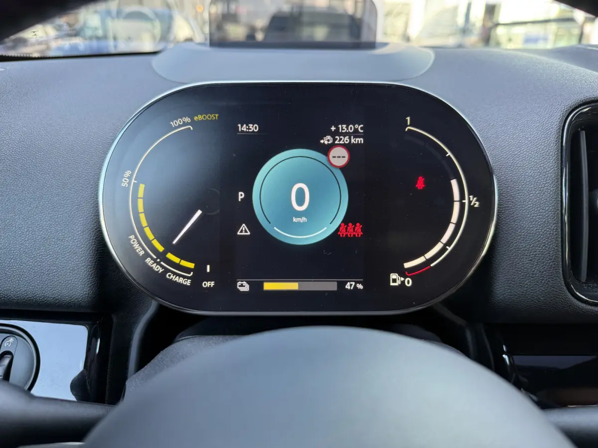 2.0 Cooper SE ALL4 Leder/Pano/Camera/Apple