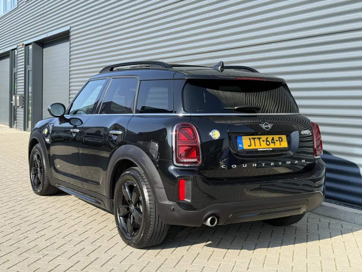 2.0 Cooper SE ALL4 Leder/Pano/Camera/Apple