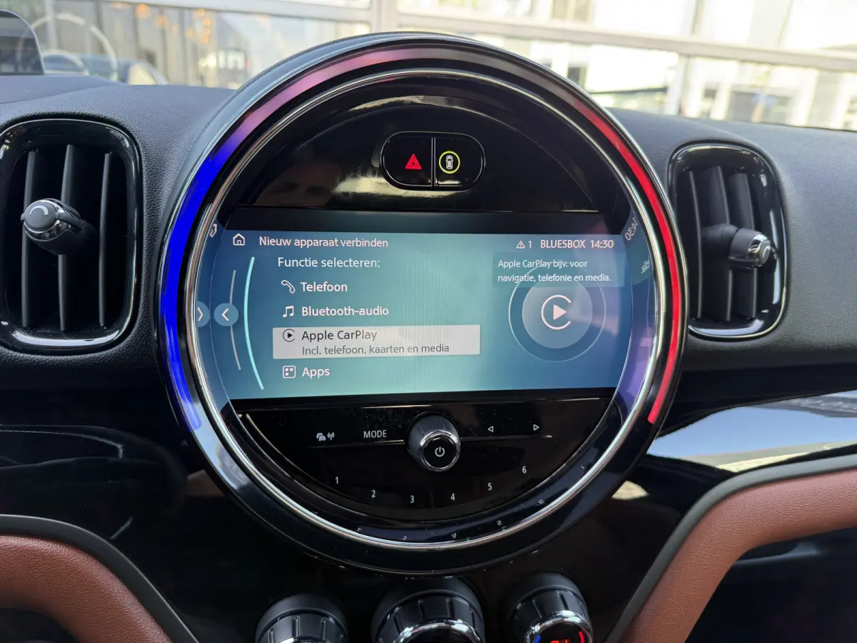 2.0 Cooper SE ALL4 Leder/Pano/Camera/Apple
