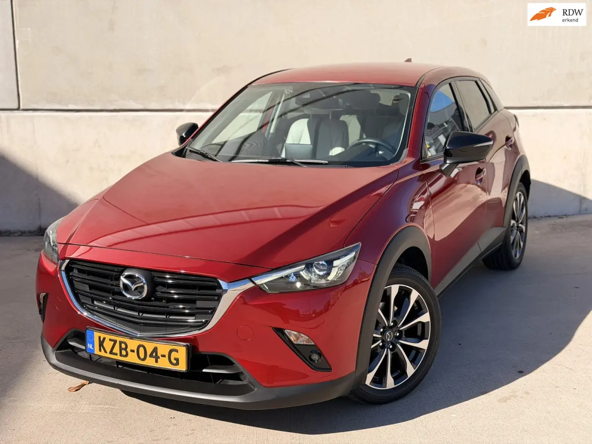 2.0 SkyActiv-G 121 Luxury Aut. Leder/alca CarPlay Keyless Cruise