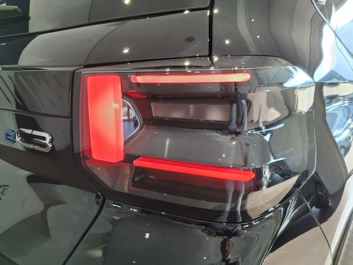 Max 113pk 44 kWh | Lm Velgen | Parkeercamera | Climate Control l Bel voor de actuele KM-Stand