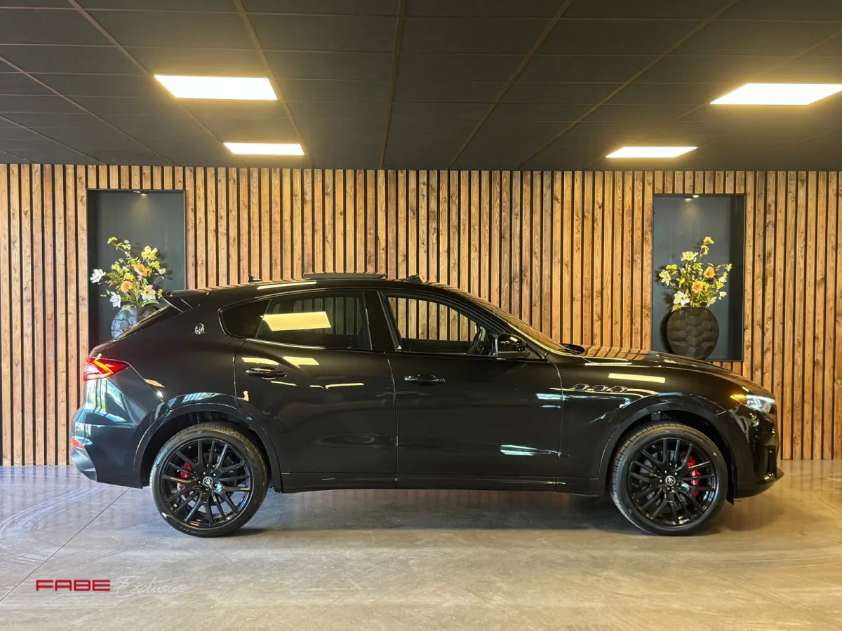 3.8 V8 GTS / Softclose / H/K / Carbon / Pano / 360 Camera / Memory / Stuurverwarming / Stoelventilatie