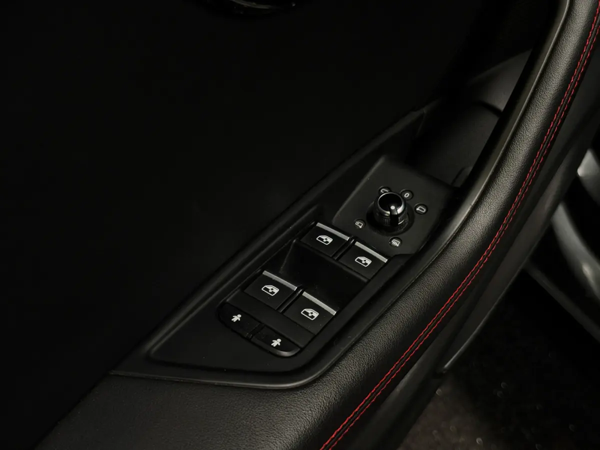1.4 TFSI 3x S-Line B&O | 360 | Headup | ACC | Massage | Matrix | Keyless | Sfeer