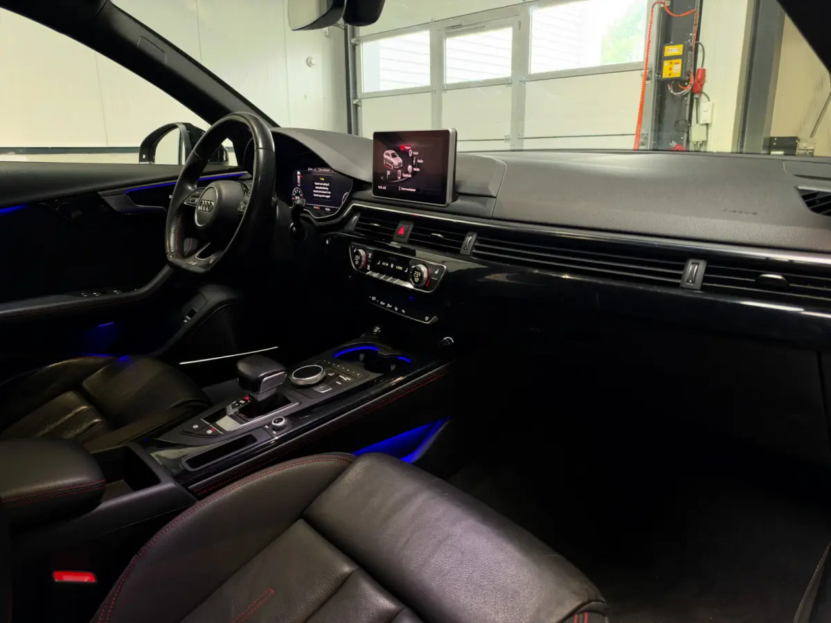 1.4 TFSI 3x S-Line B&O | 360 | Headup | ACC | Massage | Matrix | Keyless | Sfeer