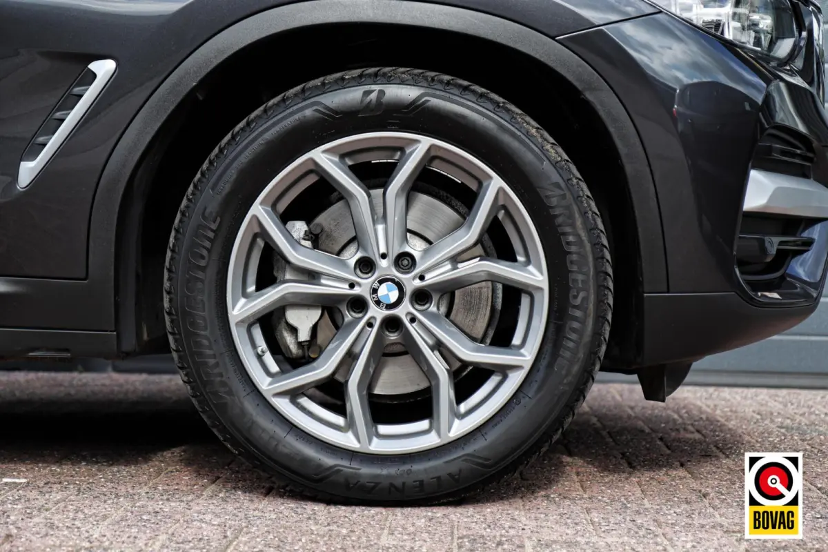 xDrive30e xLine |LED|PANO|LEDER|HUD|SFEERVERL.|STOELVERW.|TREKHAAK|CARPLAY